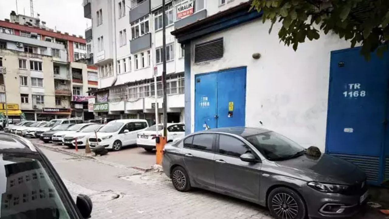 Adana'da bıçaklı cinayet