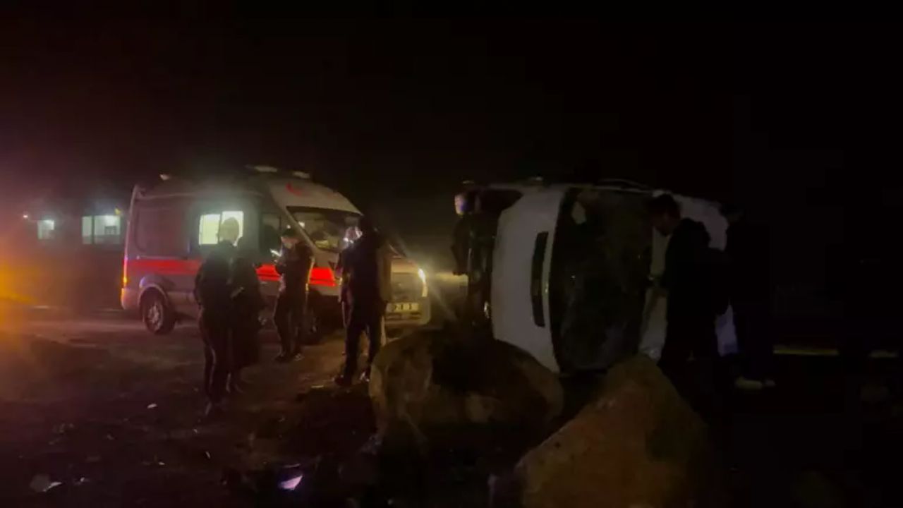 Diyarbakır-Viranşehir yolunda işçi servisi kazası