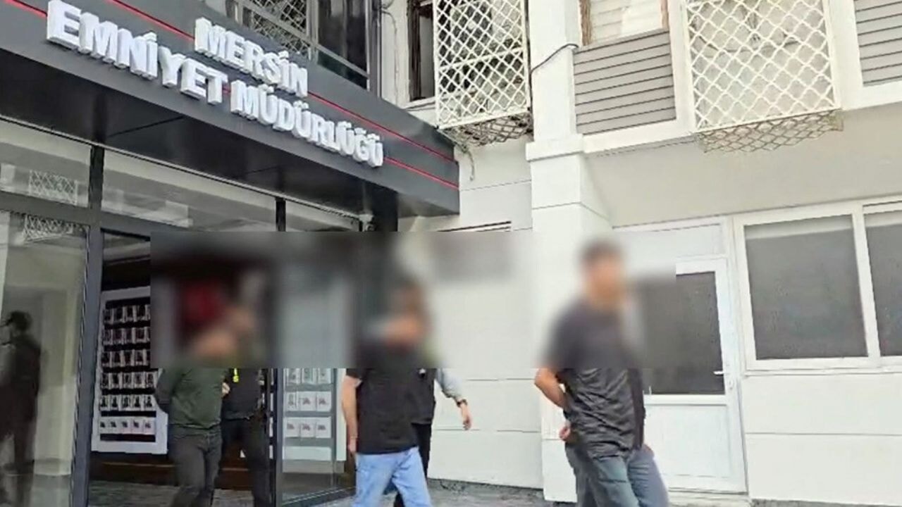 Dolandırıcıların aldığı 18 milyonluk altın ve para ele geçti