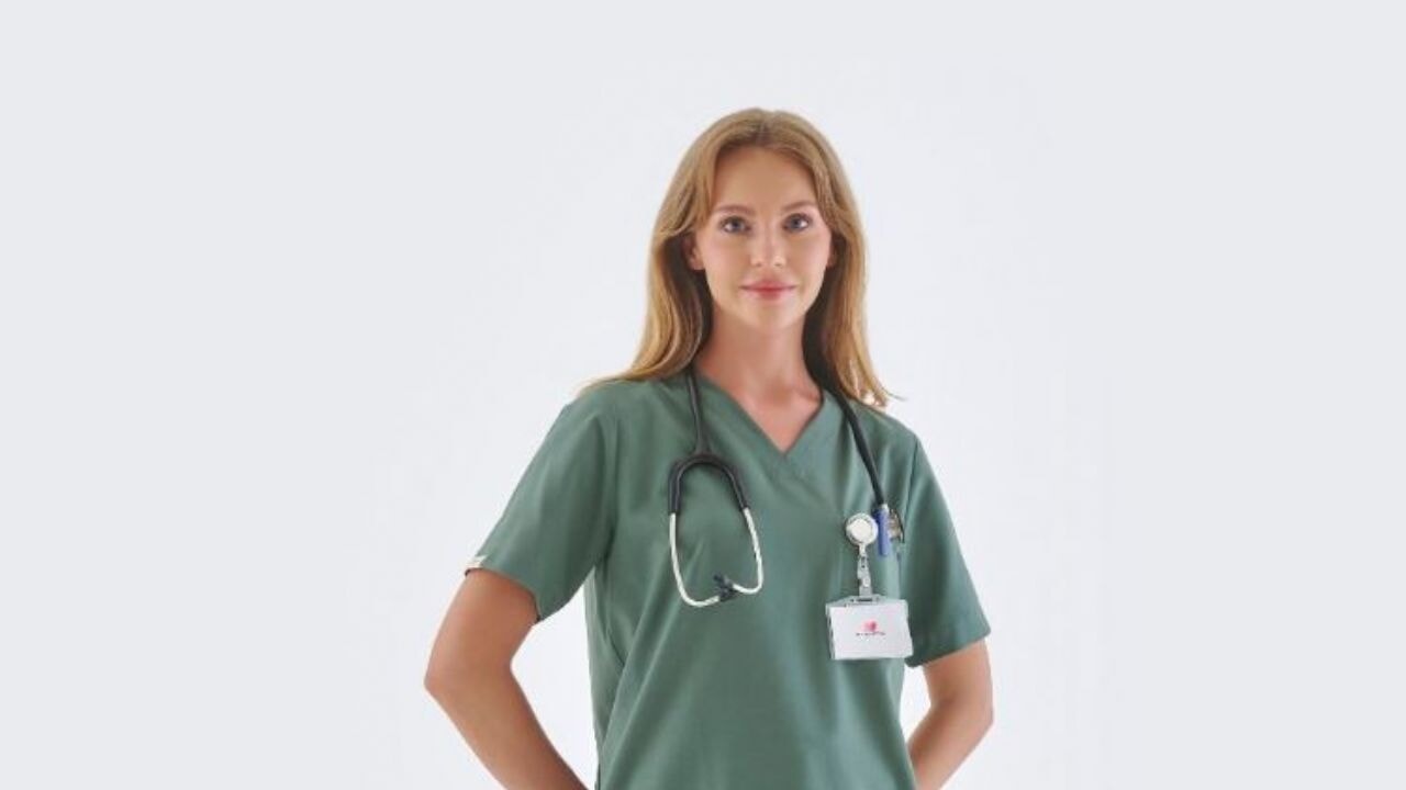 Erkek ve Kadın Medikal Giyim: Sağlıkta Konfor ve Şıklığın Yeni Tanımı