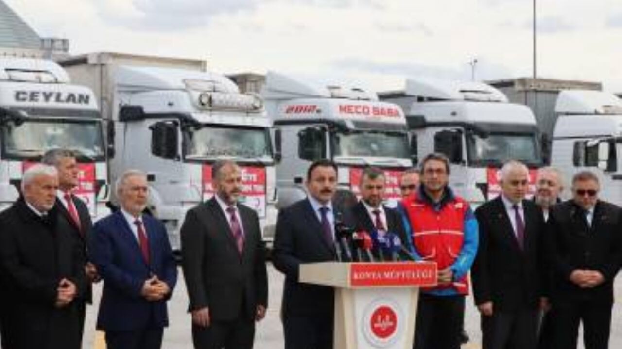 Gazze'ye 15 Tır İnsani Yardım Uğurlandı