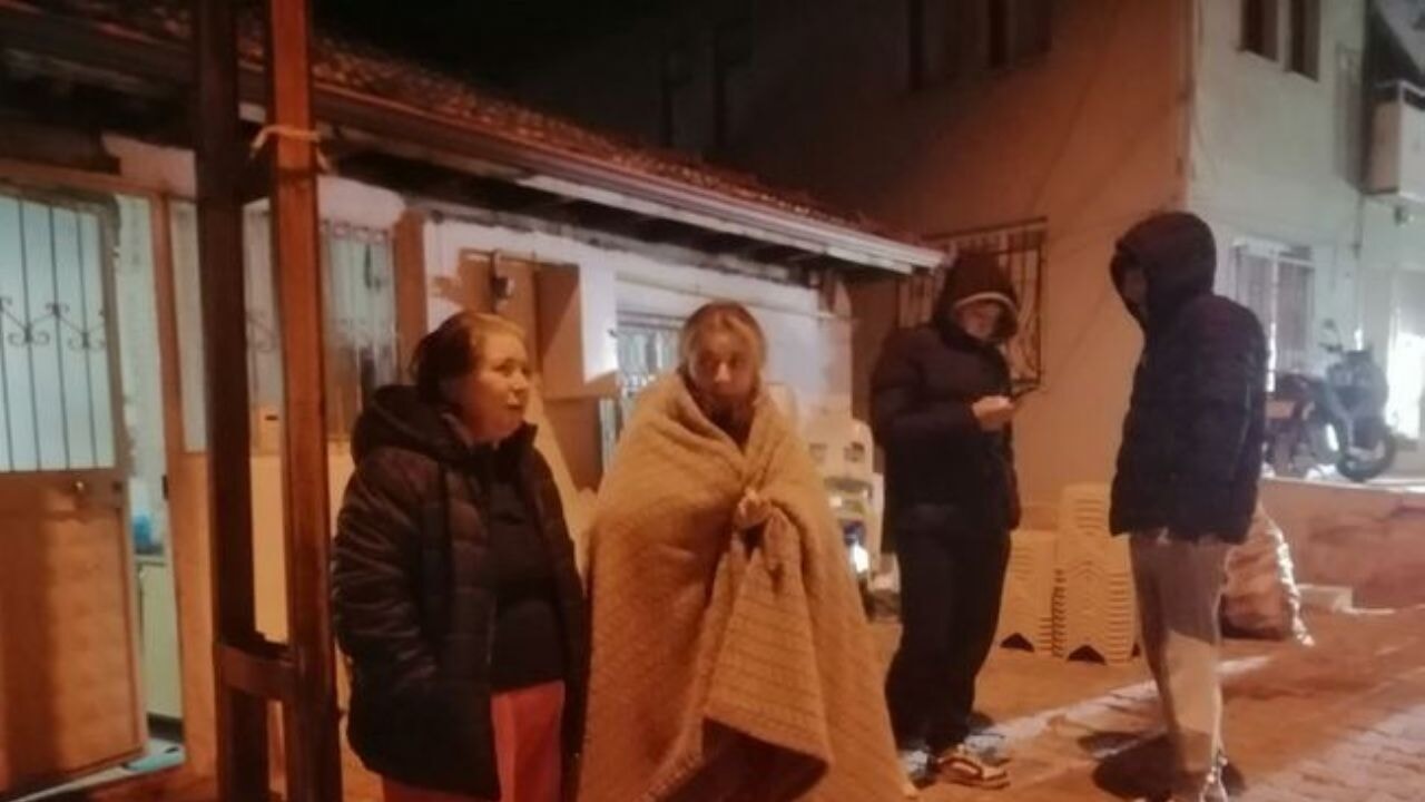 Tokat'ta korkutan deprem! Okullara ara verildi