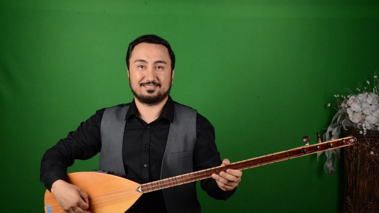 Türk Halk Müziği Sanatçısı Mehmet Yiğit Kimdir?